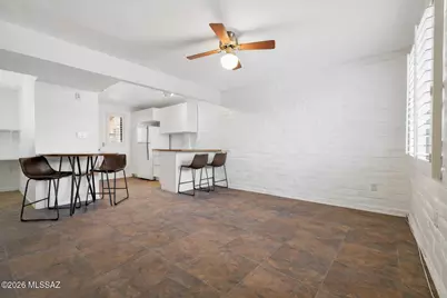 328 S Paseo Pena #D, Green Valley, AZ 85614 - Photo 5