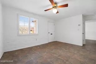 328 S Paseo Pena, Green Valley, AZ 85614 - Photo 7