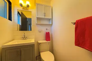 8271 E Kenyon Dr, Tucson, AZ 85710 - Photo 15