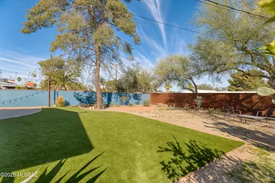 5549 E 2nd Street, Tucson, AZ 85711 - Photo 37