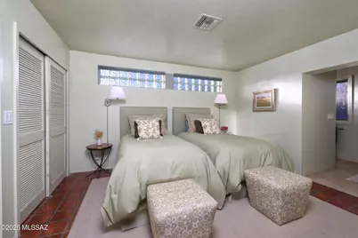 8452 N Nob Hill Drive, Tucson, AZ 85742 - Photo 35