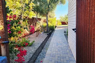 1129 W Middleton Rd, Tucson, AZ 85704 - Photo 31