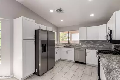 3098 S Giovanna Drive, Tucson, AZ 85730 - Photo 15