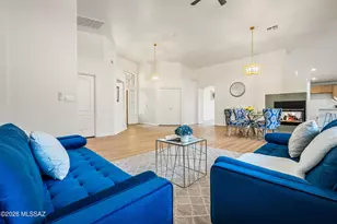 1054 W Squawbush Ct, Tucson, AZ 85737 - Photo 7