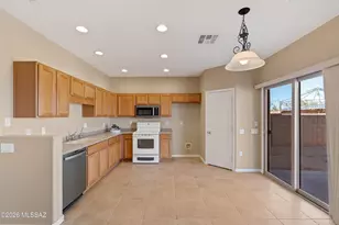 808 W Vuelta Granadina, Sahuarita, AZ 85629 - Photo 11