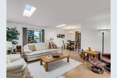 10083 N Valle Del Oro Drive, Oro Valley, AZ 85737 - Photo 7