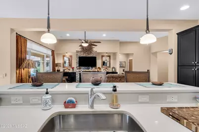 2639 E Sawyer Road, Green Valley, AZ 85614 - Photo 11