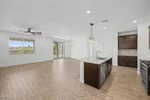 2177 W Desert Topaz Wy, Tucson, AZ 85742 - Photo 15