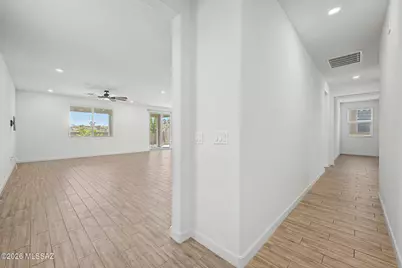 2177 W Desert Topaz Way, Tucson, AZ 85742 - Photo 5