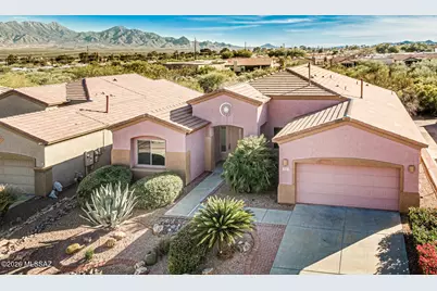 545 W Calle Artistica, Green Valley, AZ 85614 - Photo 1