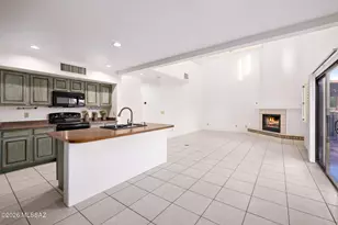 8786 E Corte Caida Del Sol, Tucson, AZ 85715 - Photo 13