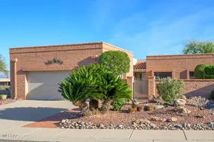 3841 S Placita De La Moneda, Green Valley, AZ 85622 - Photo 1