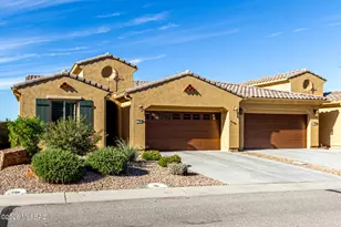 829 N Broken Hills Dr, Green Valley, AZ 85614 - Photo 1