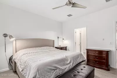 829 N Broken Hills Drive, Green Valley, AZ 85614 - Photo 13