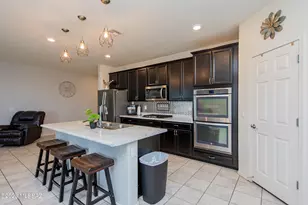 9553 S Miller Flats Dr, Tucson, AZ 85747 - Photo 11