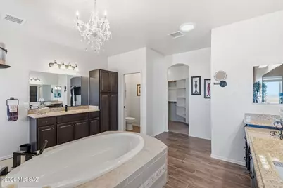 6233 E Molly Drive, Hereford, AZ 85615 - Photo 31