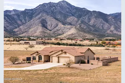 6233 E Molly Drive, Hereford, AZ 85615 - Photo 1