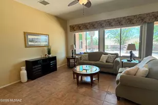 433 N Mountain Brook Dr, Green Valley, AZ 85614 - Photo 7