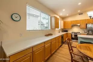 4071 W Tombolo Trail, Tucson, AZ 85745 - Photo 9