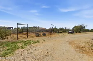 7879 W Spiney Lizard Pl, Tucson, AZ 85735 - Photo 29