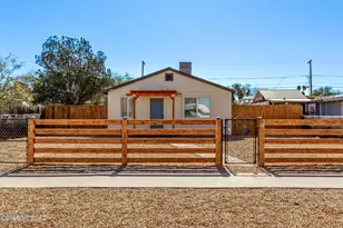 1132 E 27th St, Tucson, AZ 85713 - Photo 1