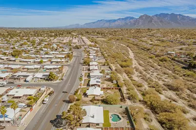 7596 N Meredith Boulevard, Tucson, AZ 85741 - Photo 33