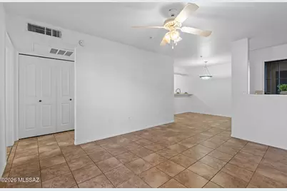 5751 N Kolb Road #33102, Tucson, AZ 85750 - Photo 11
