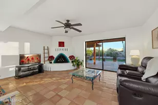 800 E Camino Alberca, Tucson, AZ 85718 - Photo 11