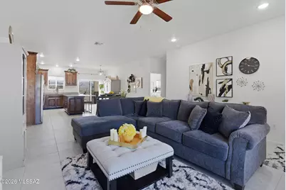 1878 Circulo Girasol, Rio Rico, AZ 85648 - Photo 5