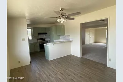 7434 E 24th Street, Tucson, AZ 85710 - Photo 5