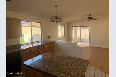 6927 W Red Rock Drive, Tucson, AZ 85743 - Photo 3