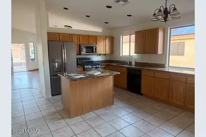6927 W Red Rock Drive, Tucson, AZ 85743 - Photo 13
