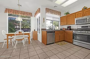 14561 N Sky Trail, Oro Valley, AZ 85755 - Photo 5