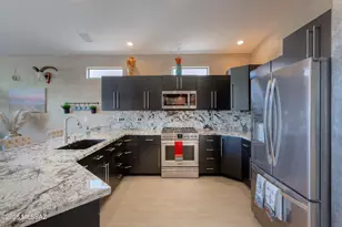 3398 S Abrego Dr, Green Valley, AZ 85614 - Photo 11