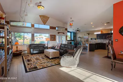 3398 S Abrego Drive, Green Valley, AZ 85614 - Photo 5