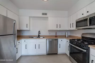 1564 N Paseo La Tinaja, Green Valley, AZ 85614 - Photo 15