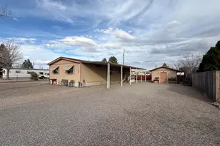 1007 N Mesa Ave, Willcox, AZ 85643 - Photo 1