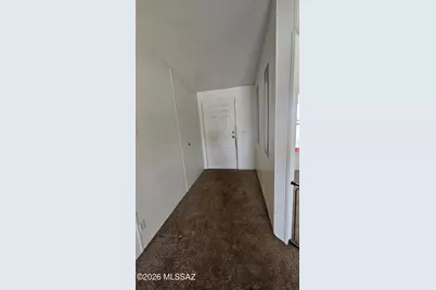 7983 N Team Roper Road, Tucson, AZ 85743 - Photo 9