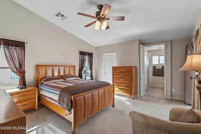 971 N Desert Deer Ps, Green Valley, AZ 85614 - Photo 11