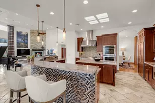 1185 W Weathered Stone Pl, Oro Valley, AZ 85755 - Photo 11