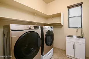 12301 N Meditation Dr, Marana, AZ 85658 - Photo 33