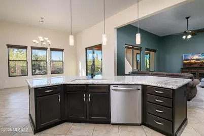 12301 N Meditation Drive, Marana, AZ 85658 - Photo 11