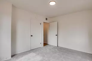 201 N Ave Carolina, Tucson, AZ 85711 - Photo 17