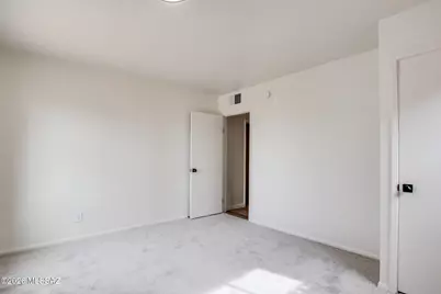 201 N Ave Carolina, Tucson, AZ 85711 - Photo 19