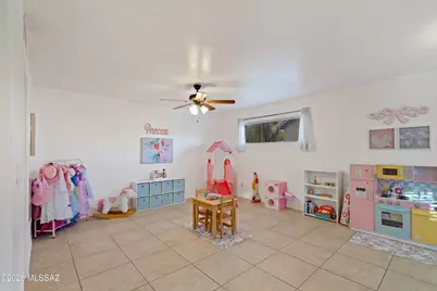 132 N Nightfall Avenue, Tucson, AZ 85748 - Photo 17