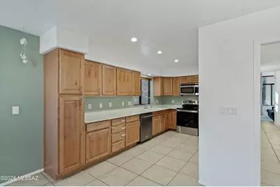 132 N Nightfall Avenue, Tucson, AZ 85748 - Photo 13