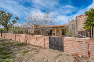 5800 E Cochise Trail, Tucson, AZ 85750 - Photo 23