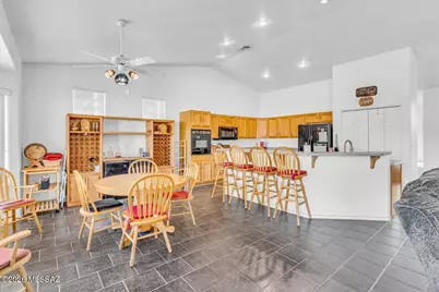 4940 N Castle Ridge Road, Tucson, AZ 85749 - Photo 17