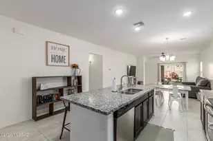 9106 W Old Agave Trail, Marana, AZ 85653 - Photo 5
