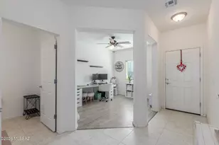 9106 W Old Agave Trail, Marana, AZ 85653 - Photo 11